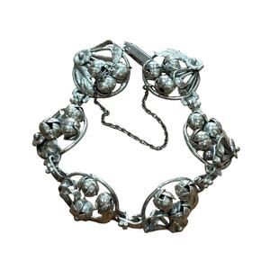 Vintage Hobe Sterling Silver floral pendants bracelet linked panels safety chain